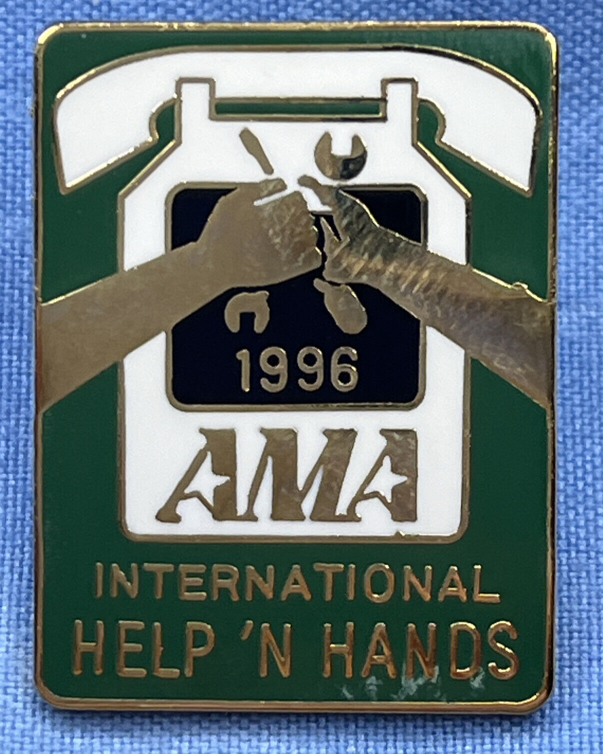 1996 AMA INTERNATIONAL HELP N HANDS PIN