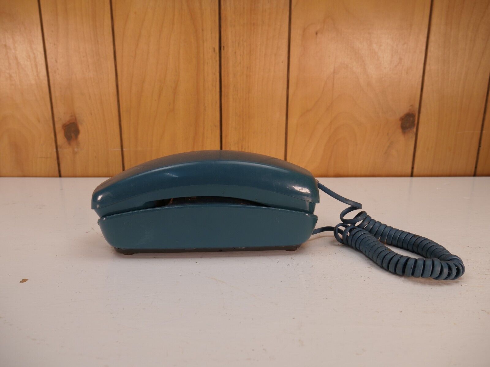Vintage Western Electric Green Blue Trimline Push-Button Wall Phone Tested