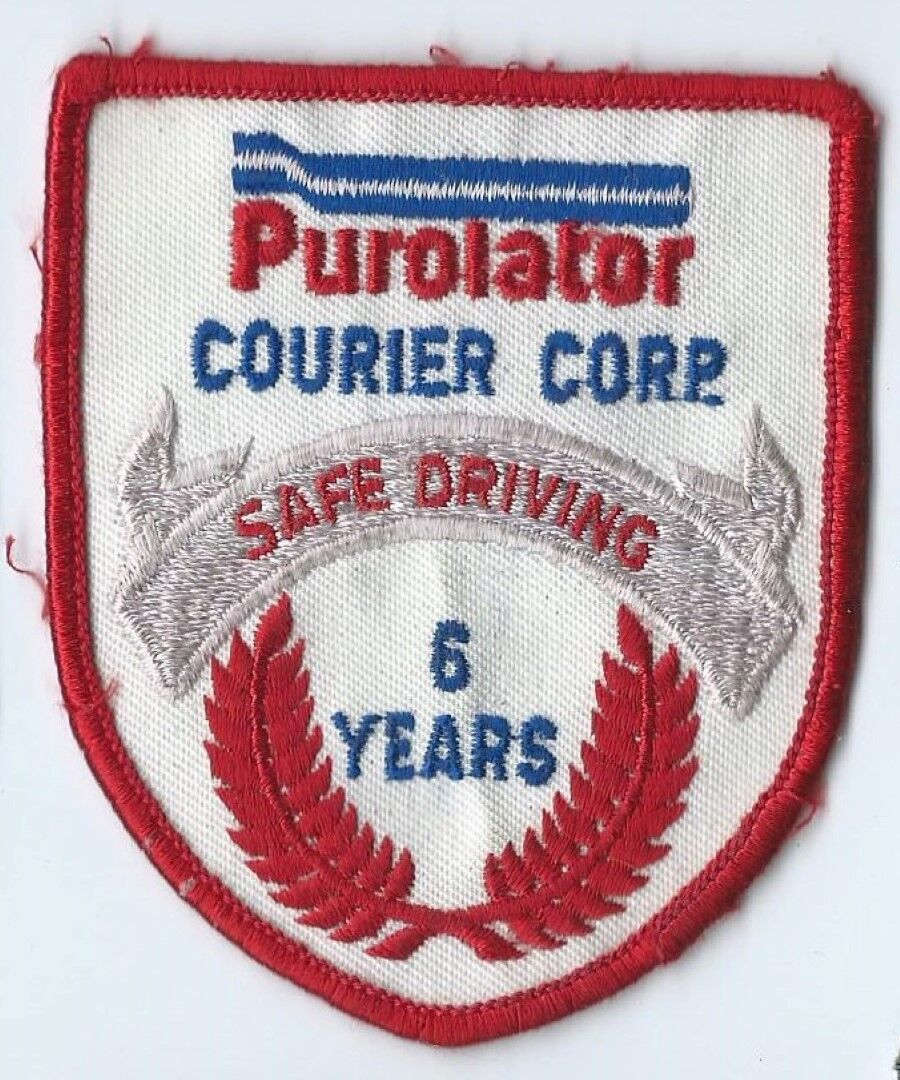 Purolator Courier corp 6 yrs safe drivingdriiver patch 3-5/8 X 3 #126