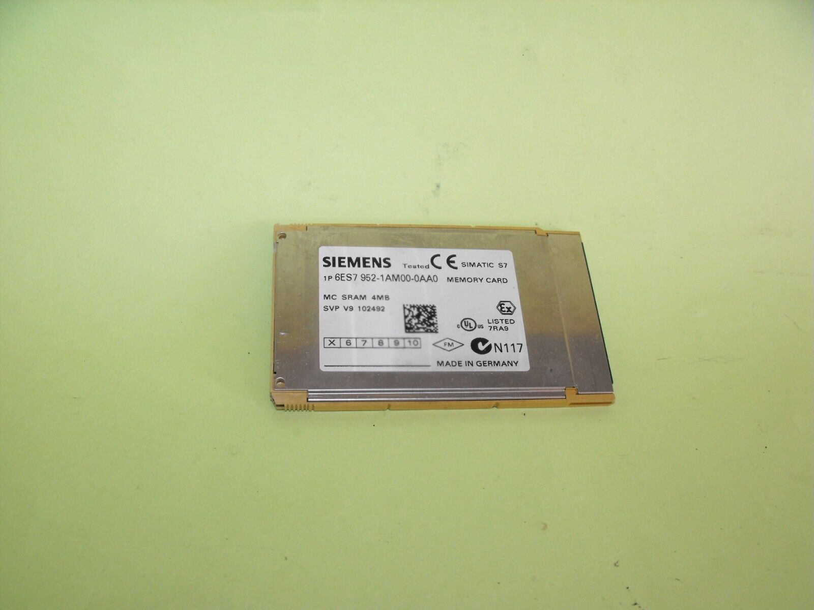 Siemens 6ES7952-1AM00-0AA0.Memory Card RAM 4MB.6ES7952-1AM00-0AA0.MC952.USED.