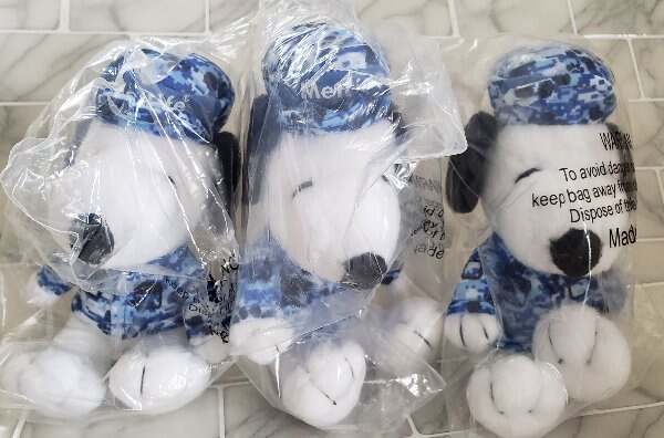 Lot of 3 Met Life Insurance Company Plush Snoppy Beagle Peanuts Dogs In Blue Cam