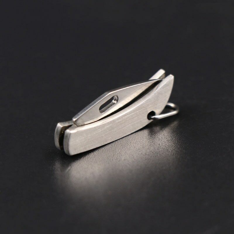 Stainless Steel Blade Mini Knife Key Chain Pocket Folding Knife Outdoor Rescue