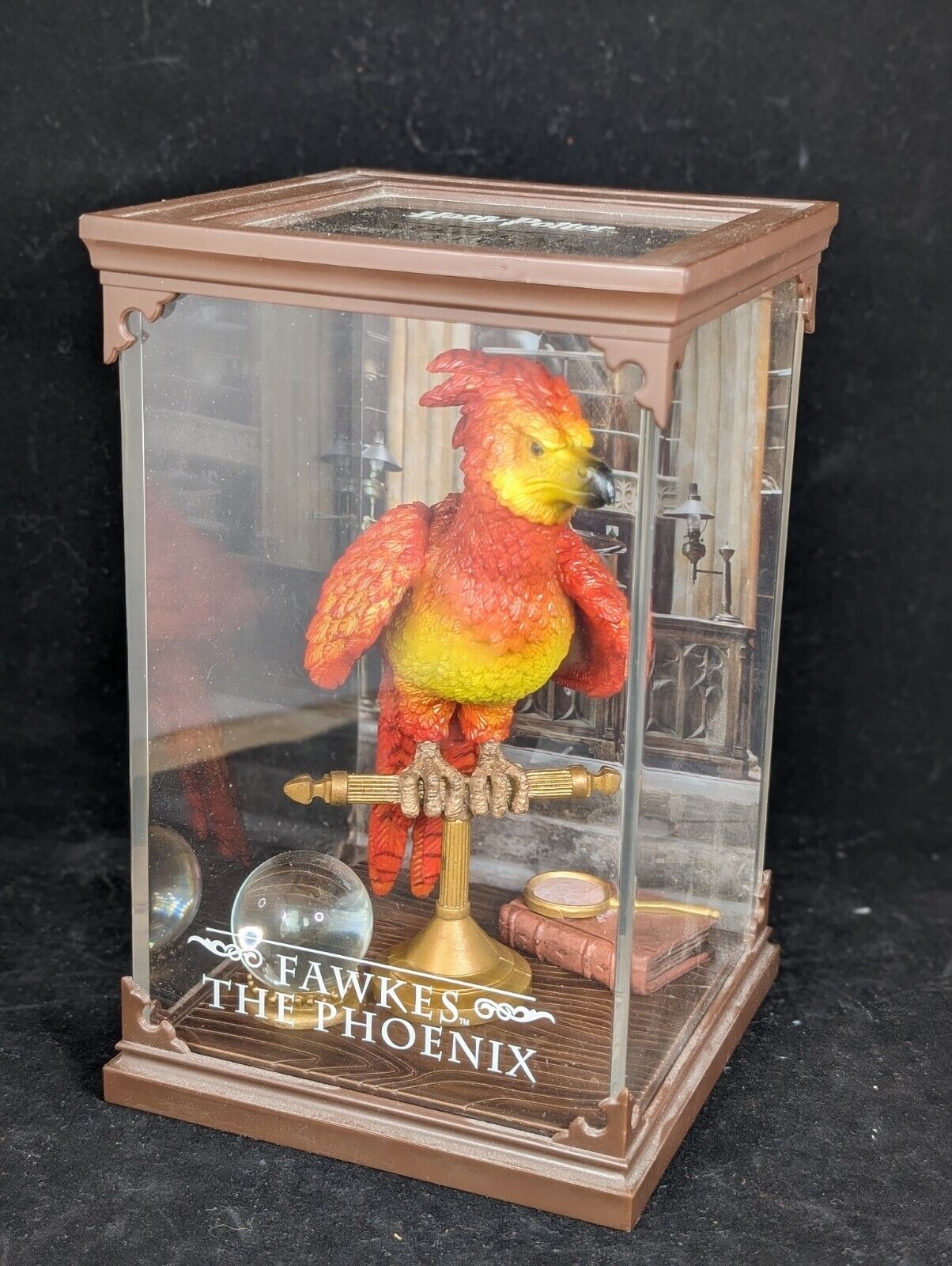 Harry Potter Noble Collection Magical Creatures Fawkes The Phoenix Figure No. 8