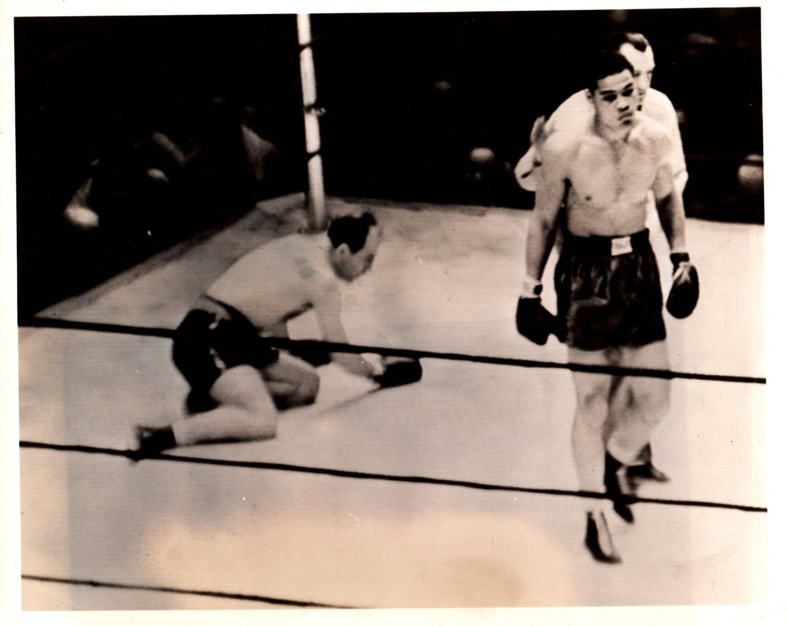 1940 PRESS BOXER JOE LOUIS + Johnny Paycher SECOND ROUND VINTAGE ORIG Photo 218