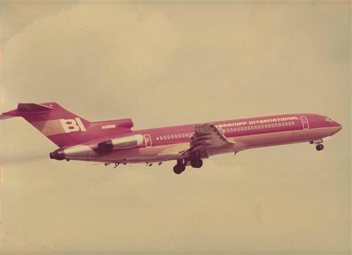Braniff B-727 N499BN In Flight Color Photo 10 1/2\