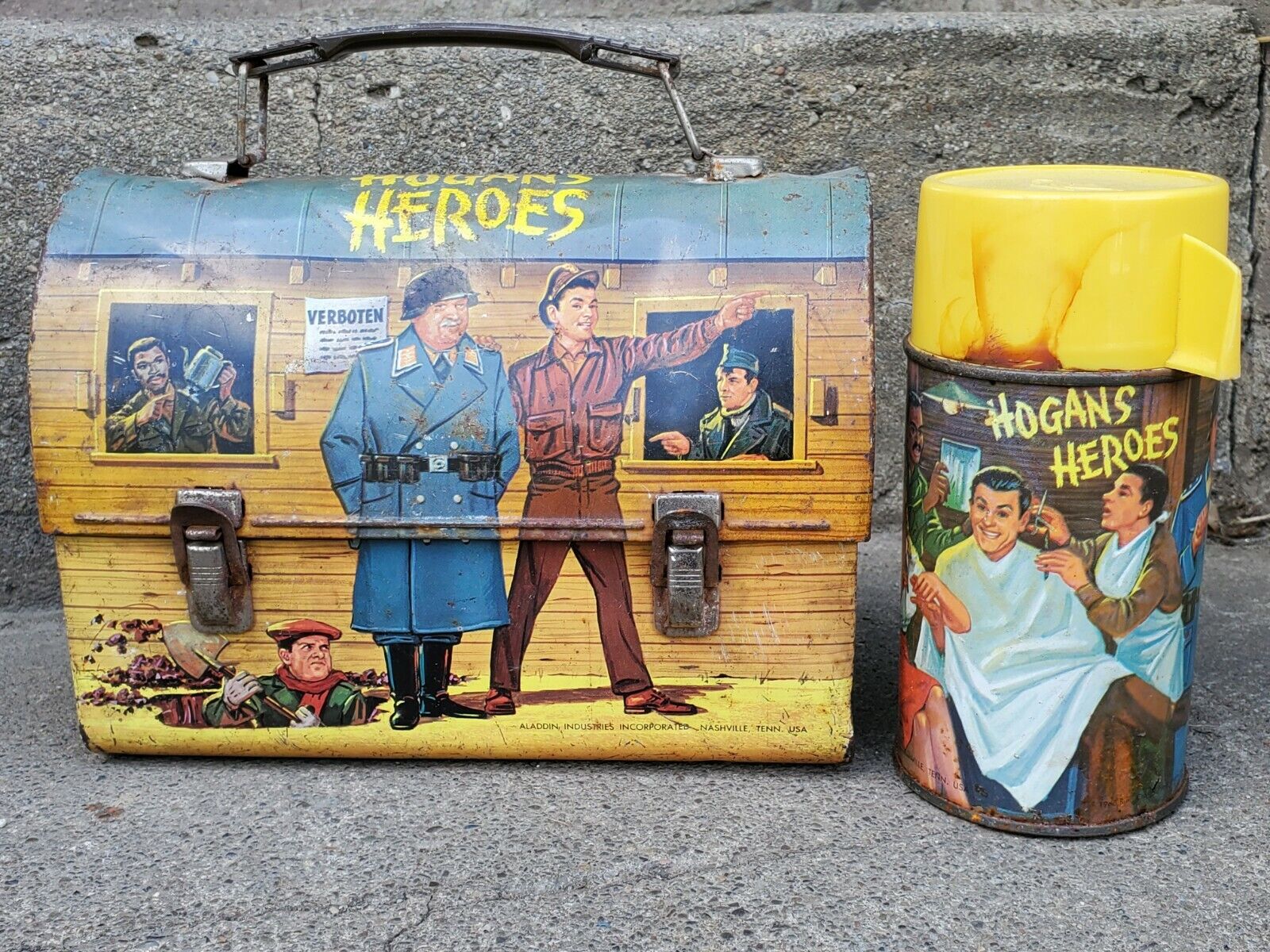 Vintage 1966 Bing Crosby Aladdin Hogan's Heroes WWII Dome Lunch Box Thermos