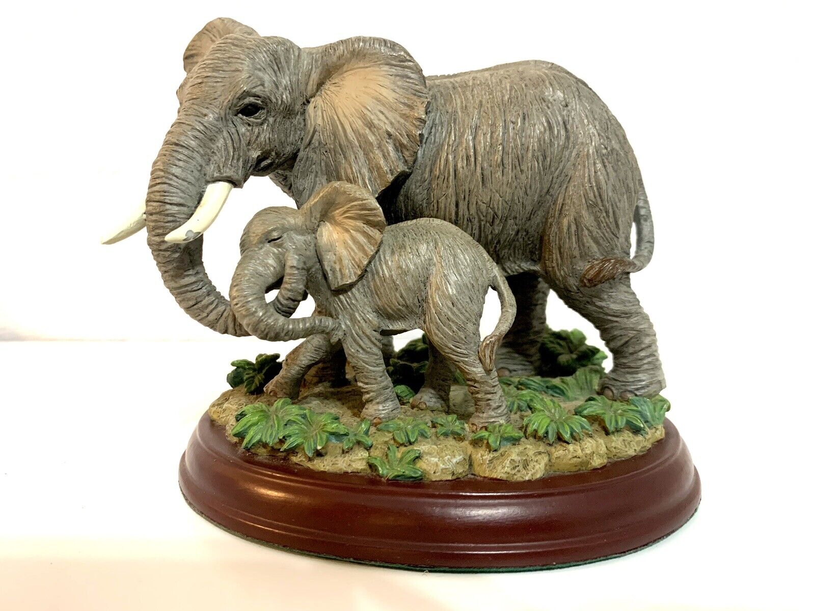 Lenox PEACEFUL EMBRACE Elephant Figurine Vintage Statue