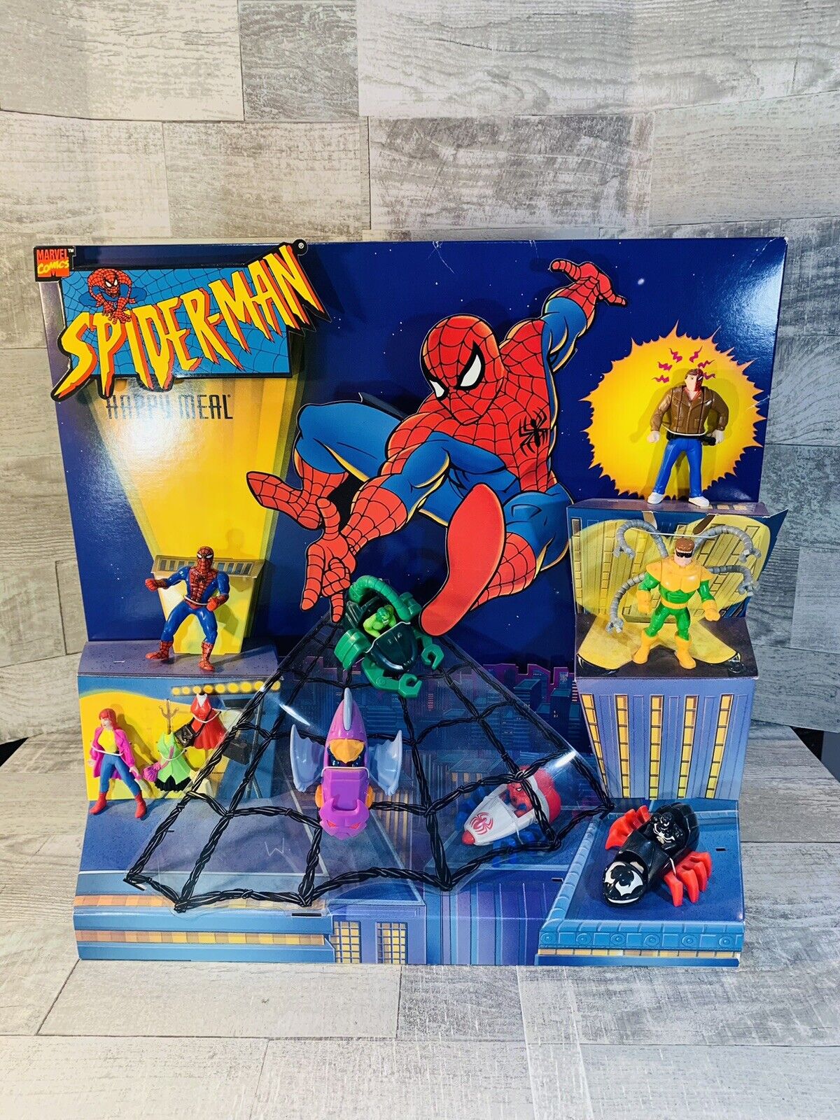Marvel Spider-Man McDonald\'s Happy Meal Store Display Complete W/ Toys RARE 95