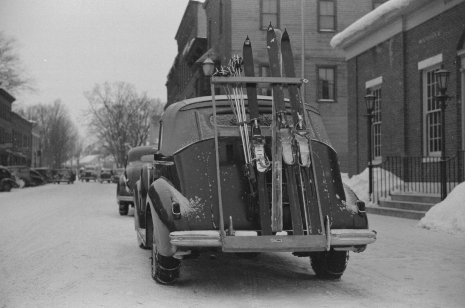 1939 Car going to Ski Slopes Woodstock Vermont Vintage Old Photo 8