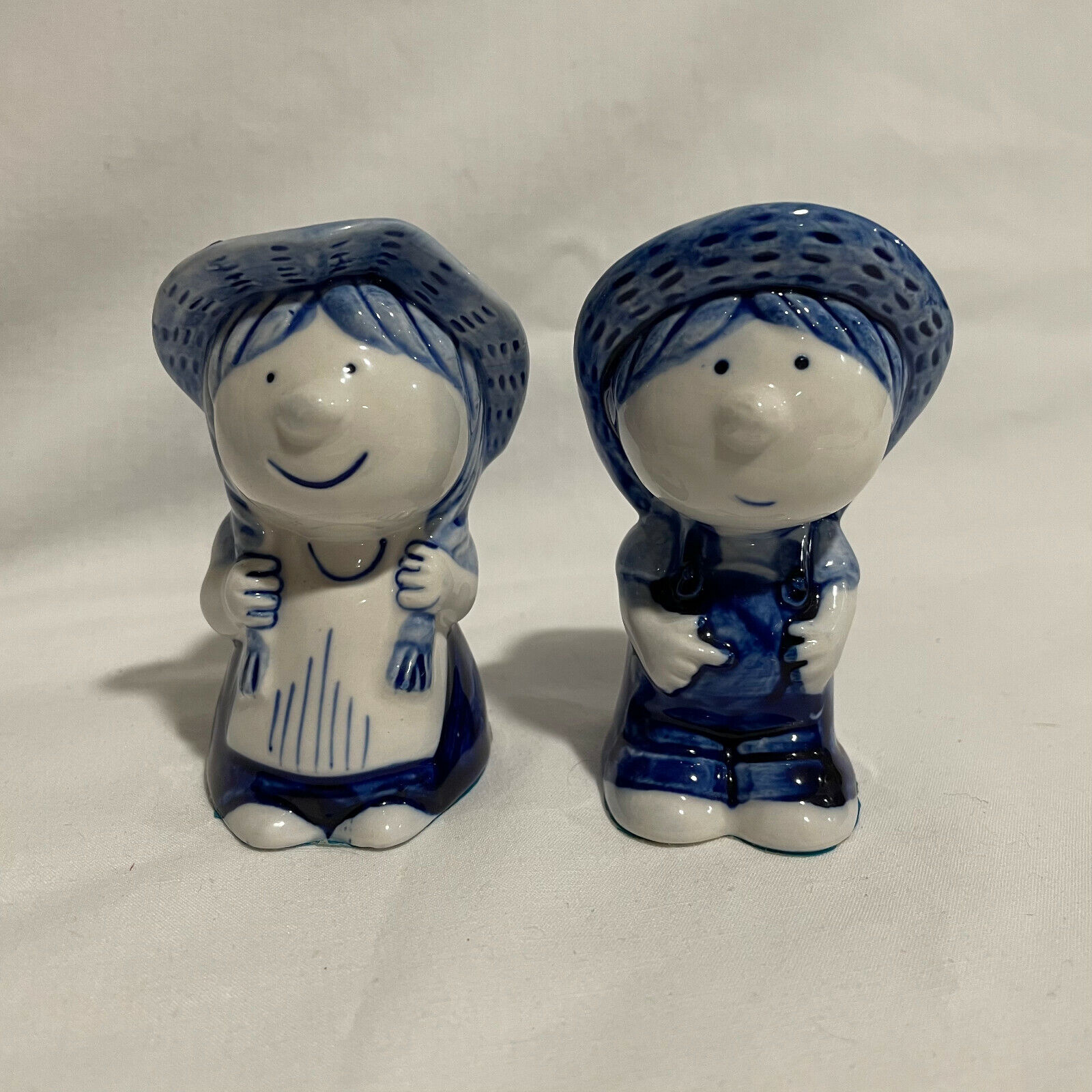 Vintage Blue & White Girl/Boy Salt Pepper Shakers