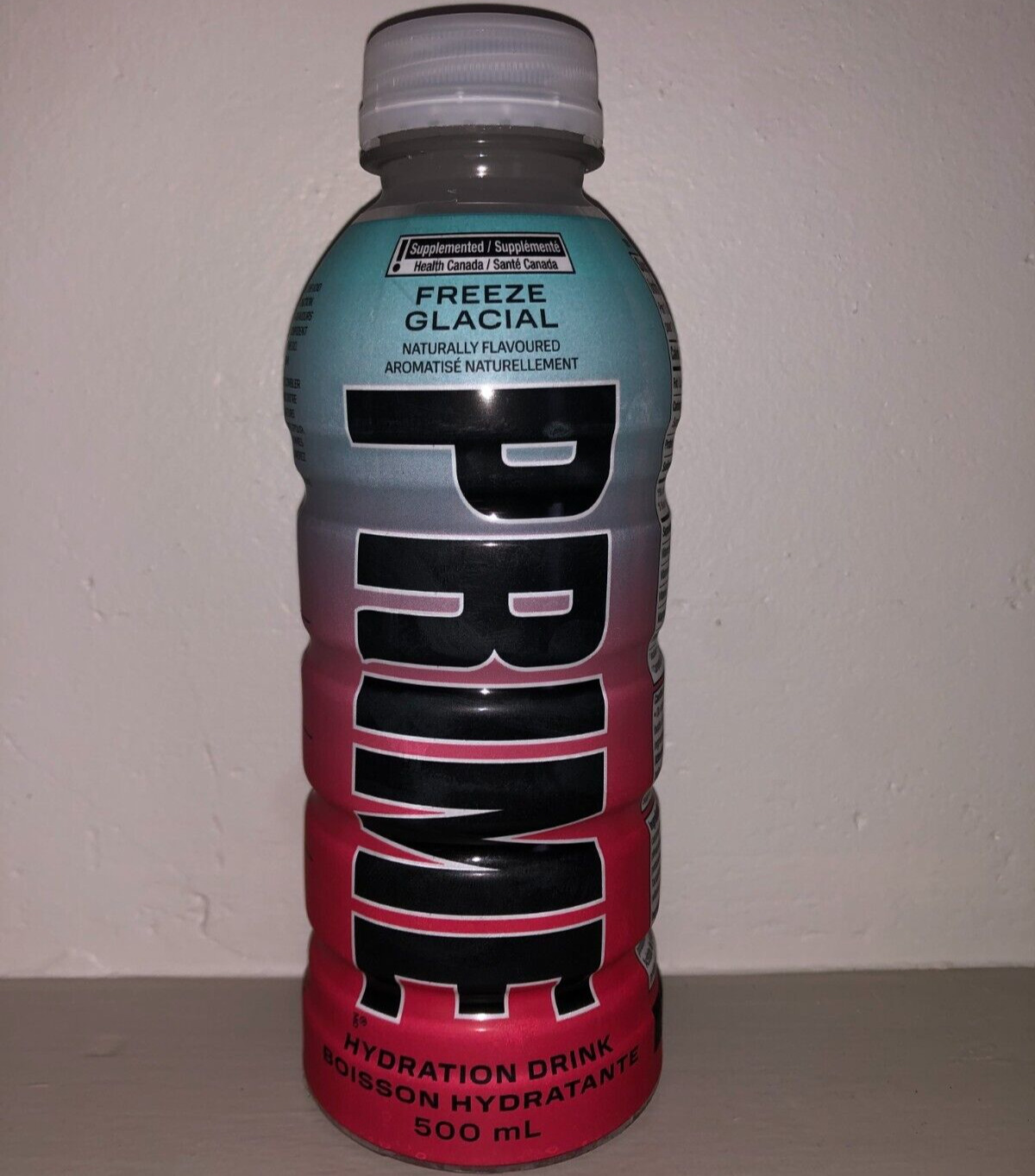 Freeze Glacial Cherry Prime Hydration Drink COLOR CHANGING Bottle, Rare Canada