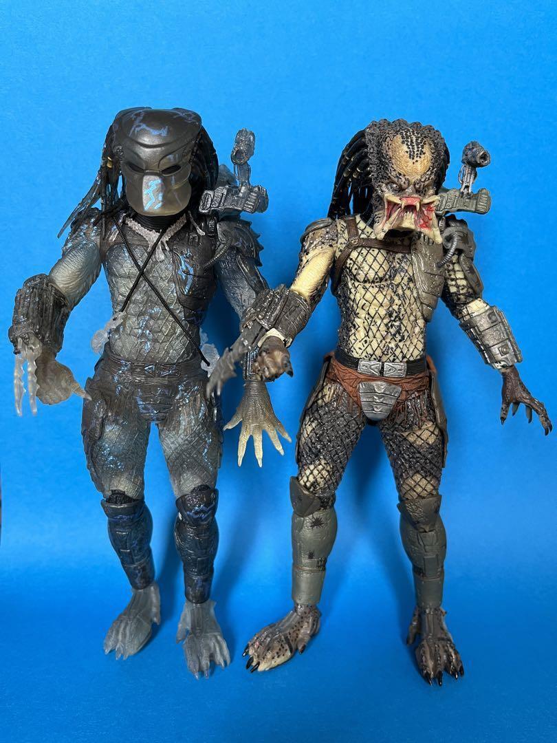 Rare because there are 2 Predator figures.