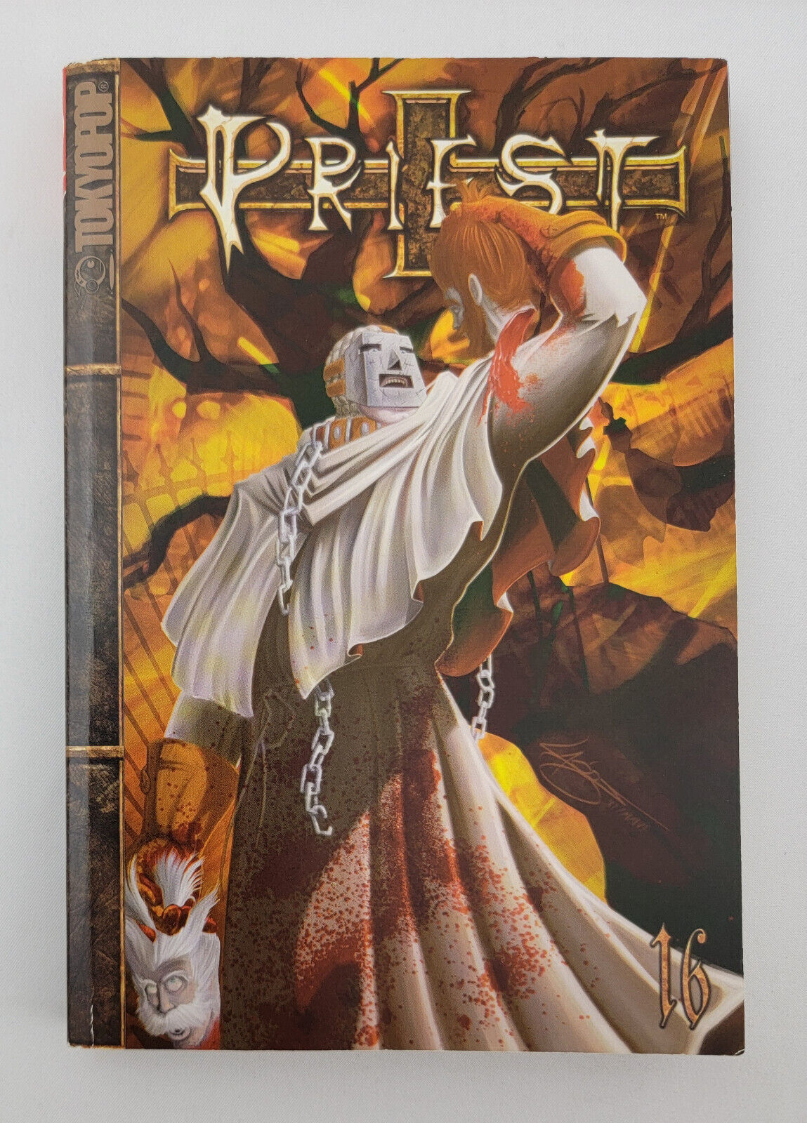 Priest Volume 16: Zealot\'s March English Manga