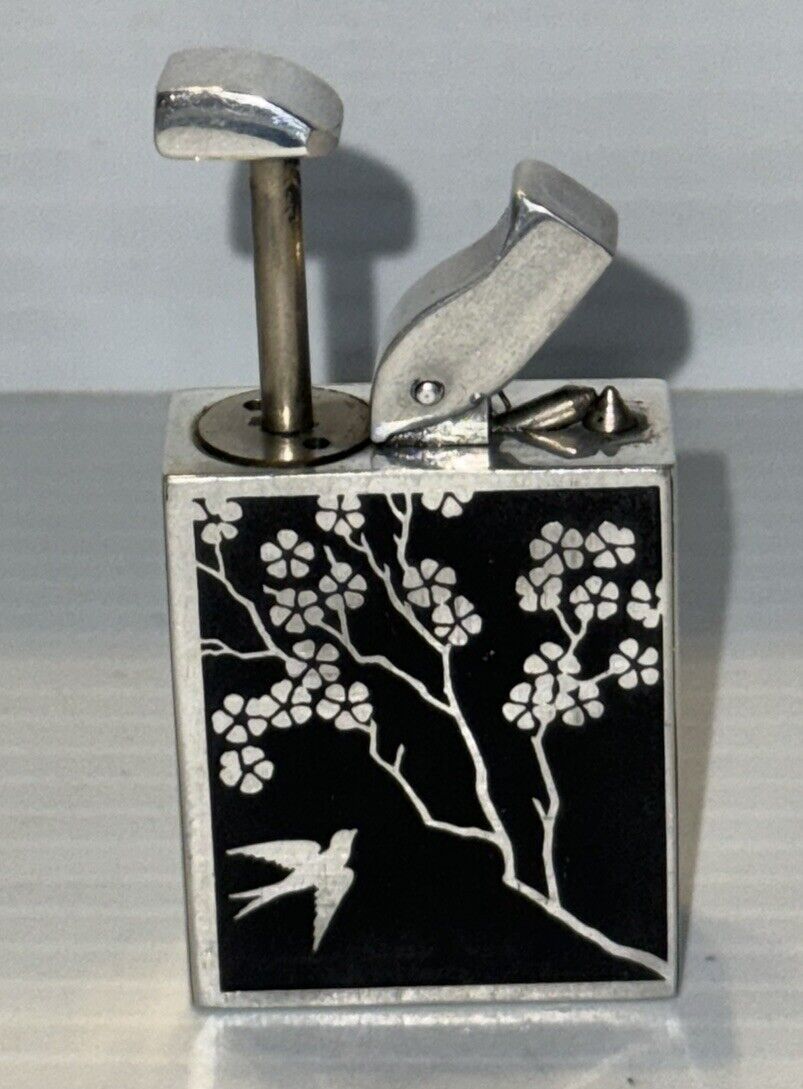 Vintage Perfume Atomizer, Looks like a cigarette lighter 1950\'s Tested Work