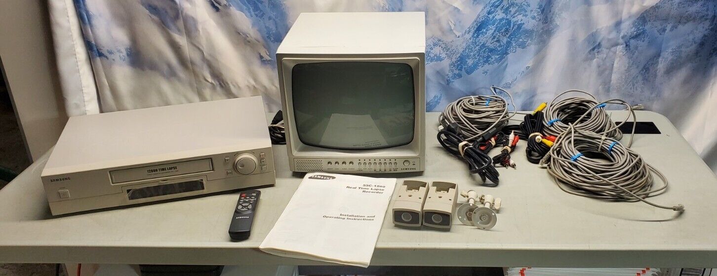 Vtg Samsung B & W Video Security System 2 Cameras VCR Remote Monitor More Tested