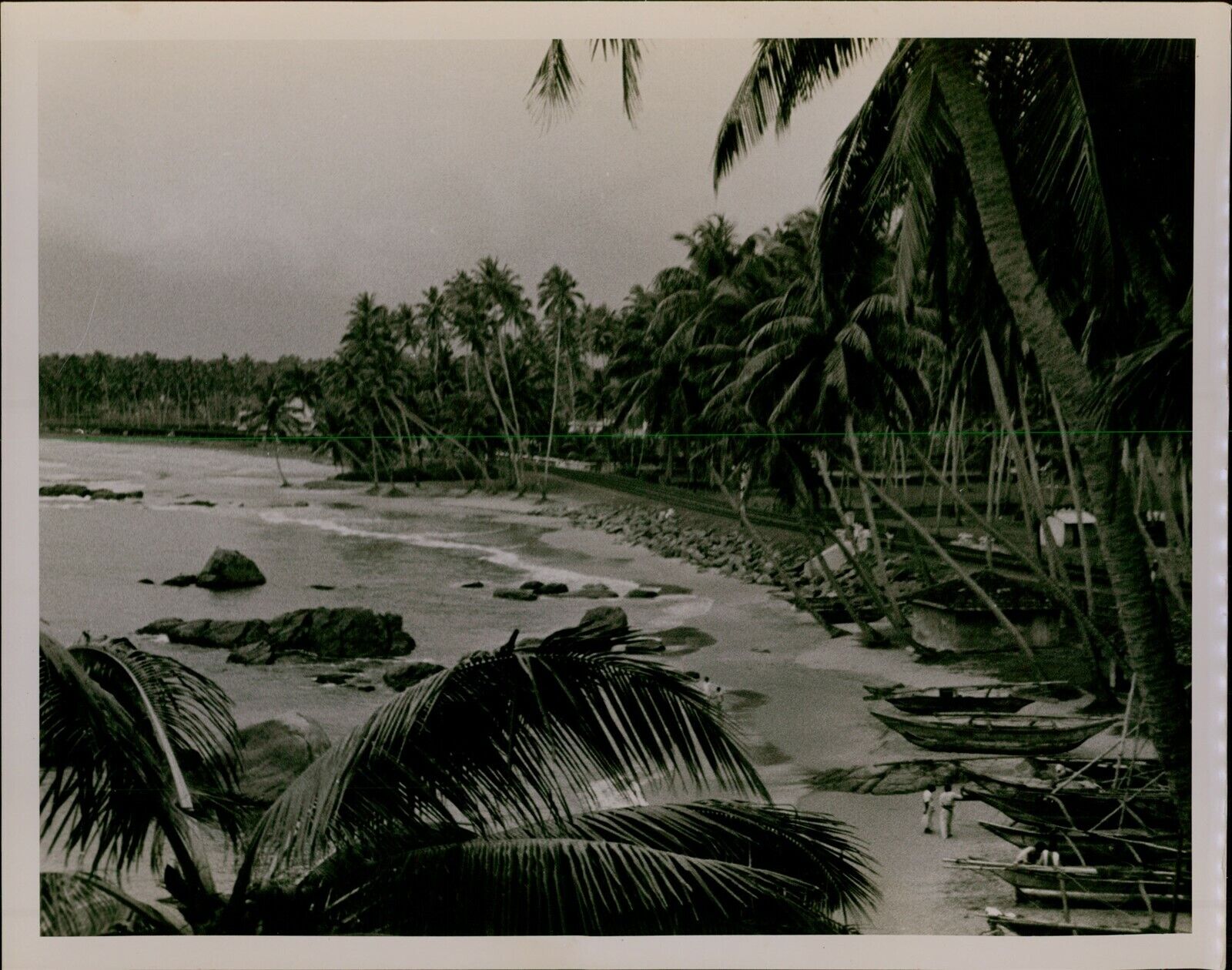 GA58 Original Photo BEACH ISLAND PARADISE Tropical Vacation Wooden Boats Palms