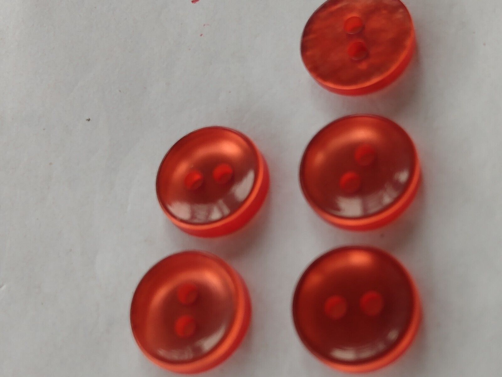 2BX41 5pcs 3/8in  RED  2 HOLE GLOSS BLOUSE SHIRT  BUTTONS