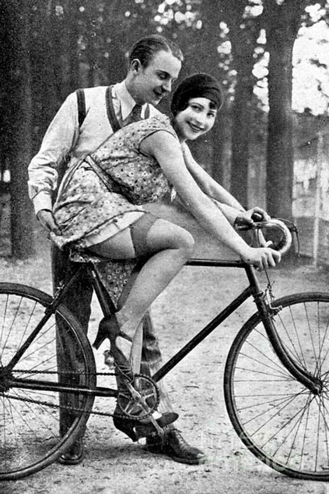 woman learning how to ride a bike WW2 Photo Glossy 4*6 in X029
