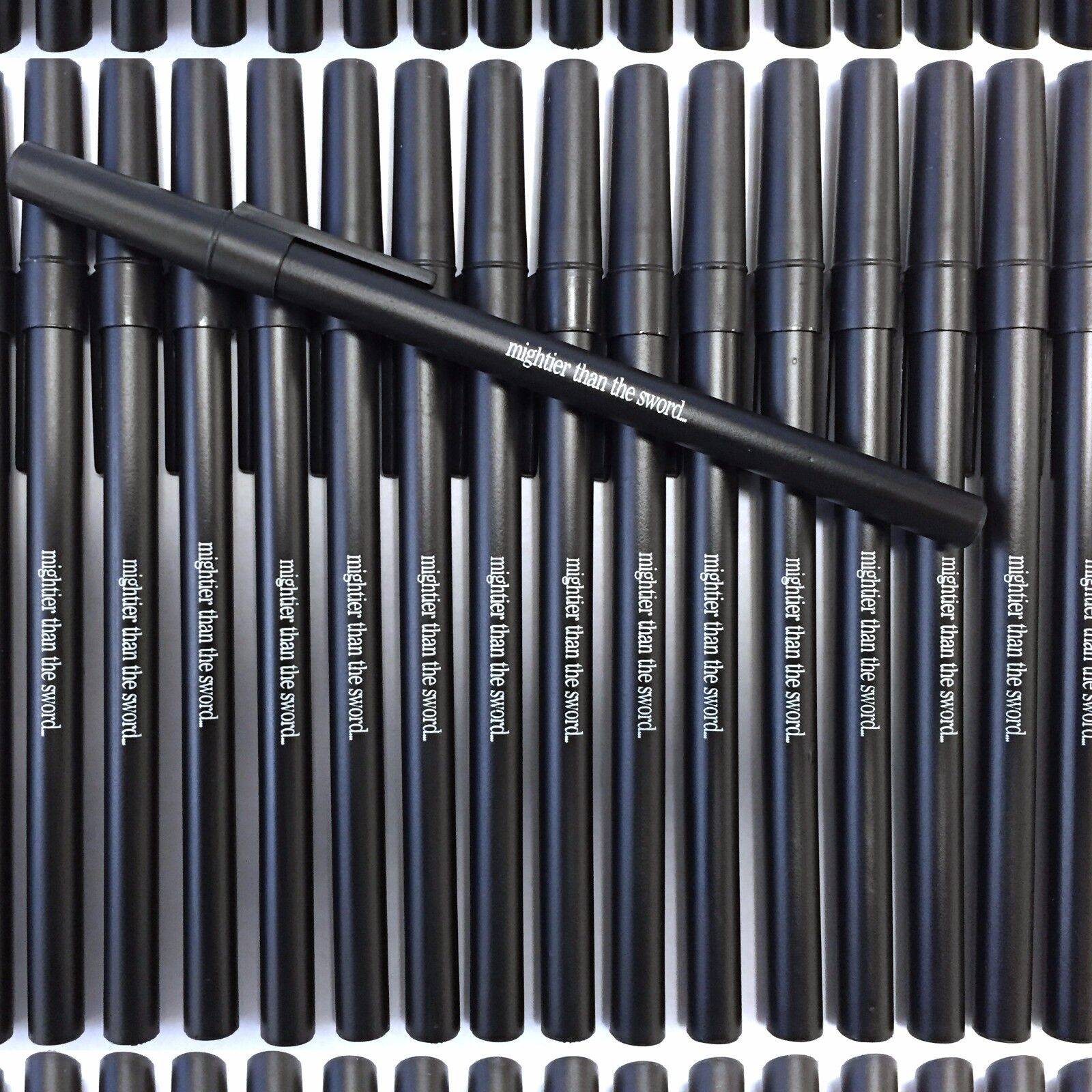 Misprint Pens 300 pc Ball Point Ink Wholesale Lot Bic Round Stic Style Black Cap