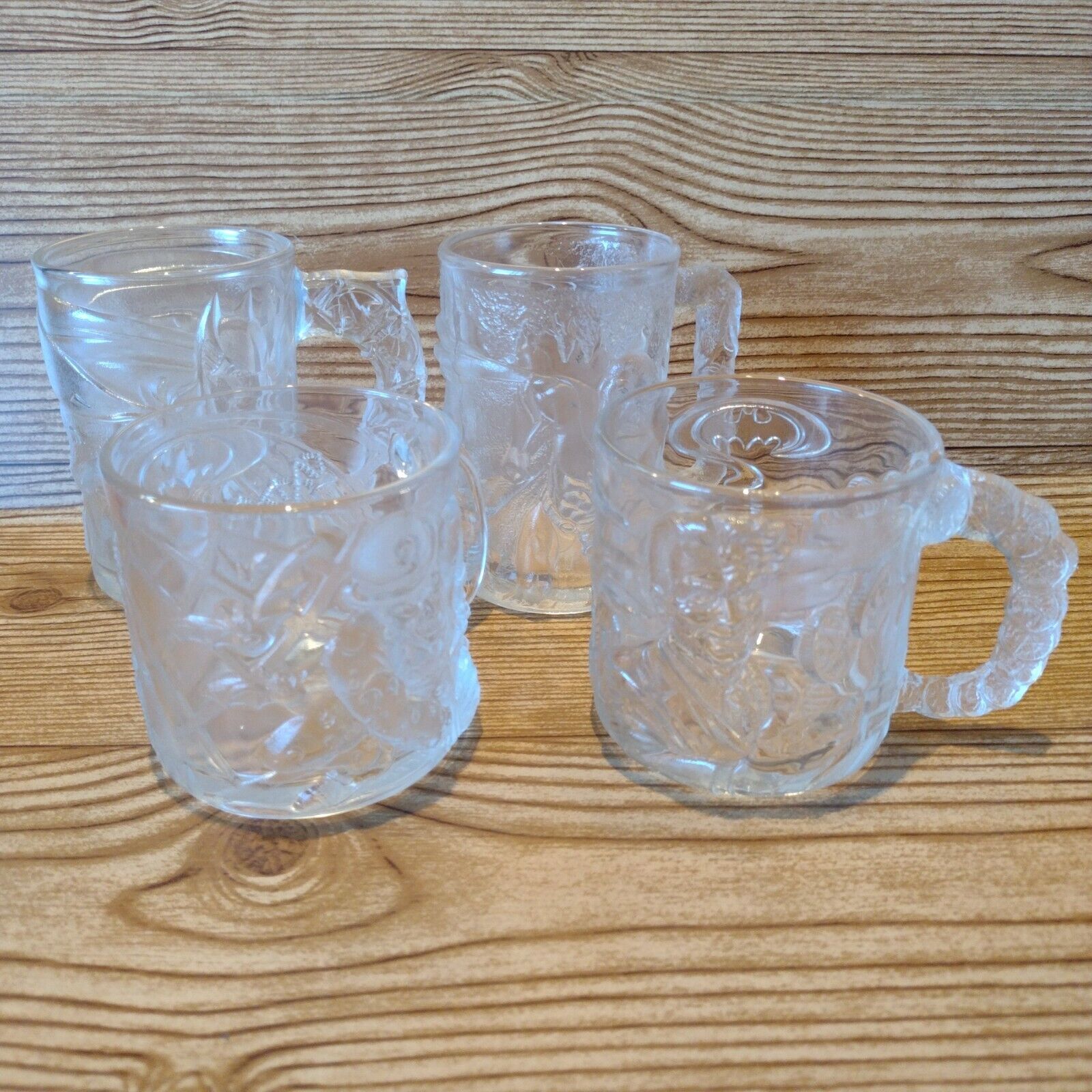 VINTAGE 1995 McDonalds BATMAN FOREVER Set of 4 Embossed Glass Mugs Cups