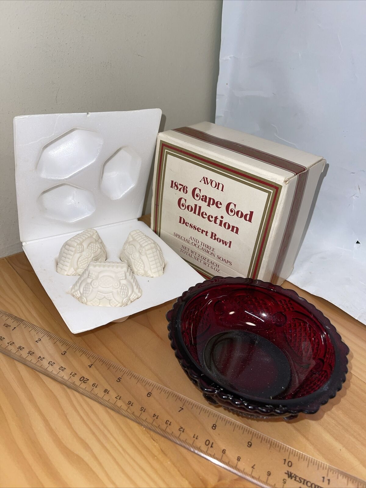 AVON 1876 CAPE COD COLLECTION RUBY RED DESSERT BOWL WITH BOX & 3 SOAPS