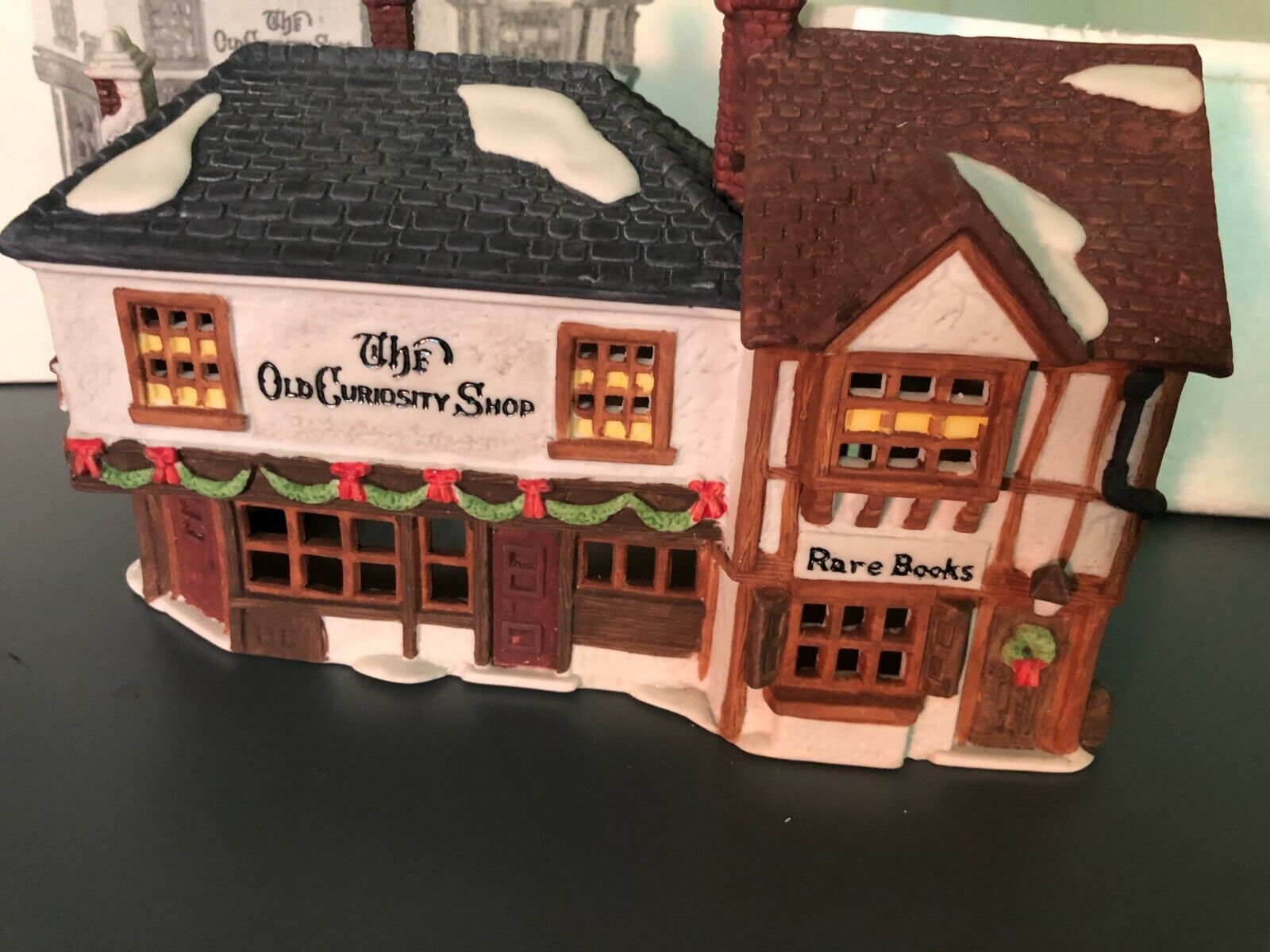 Department 56 The Dickens Village Series The Old Curiosity Shop Boxed EUC