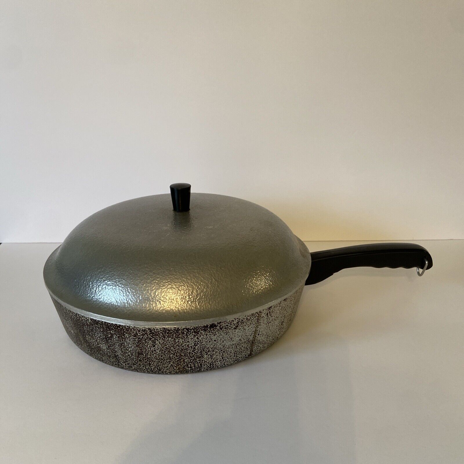 Vintage Club Aluminum 11.5” Skillet Fry Pan W/lid