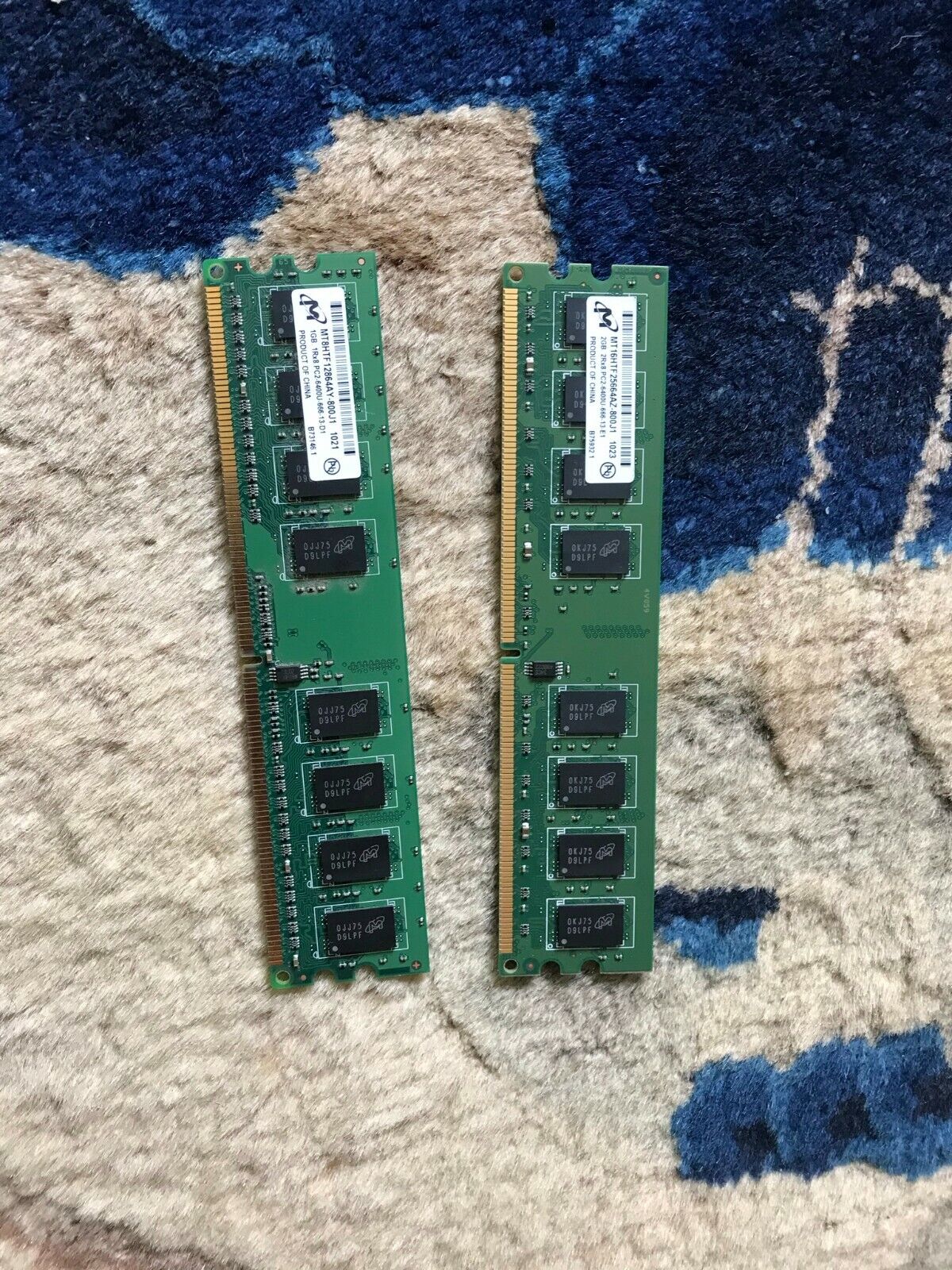 Micron 1GB PC2-6400 800MHz DDR2 RAM Desktop Memory - MT8HTF12864AY-800J1