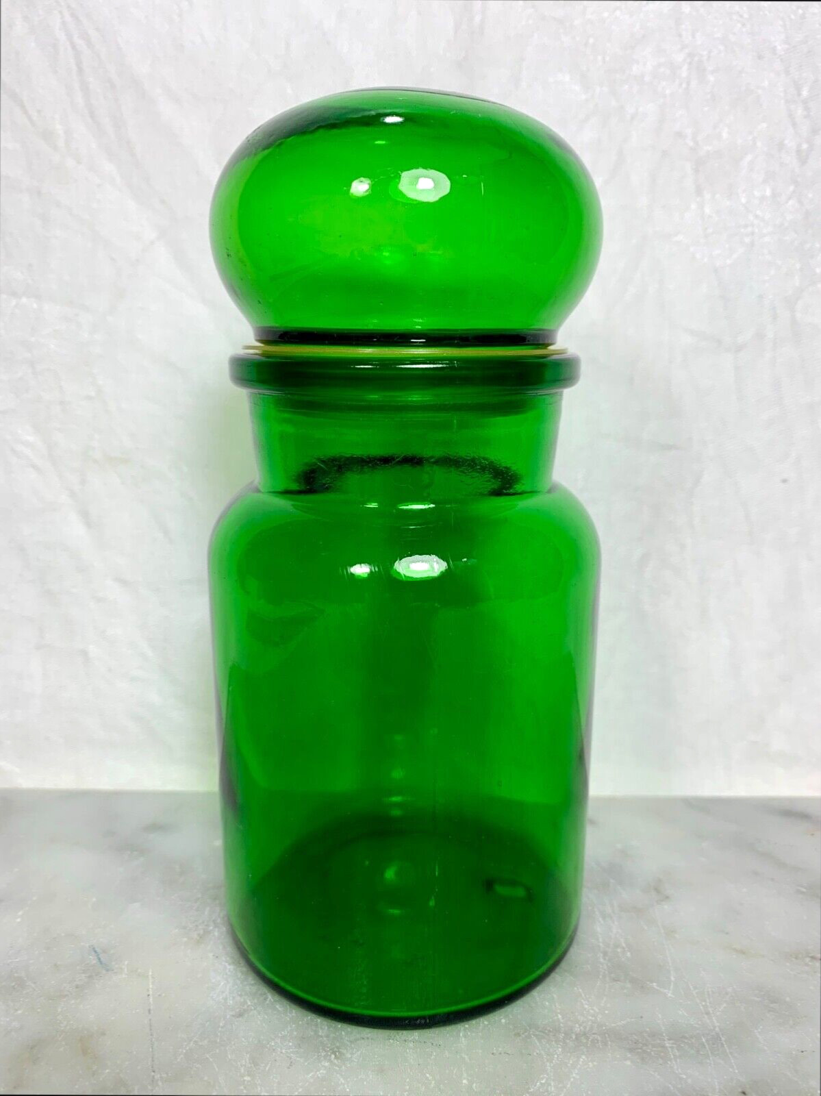 Vintage Green Glass Bubble Top Apothecary Jar with Lid Made in Belgium 7” tall