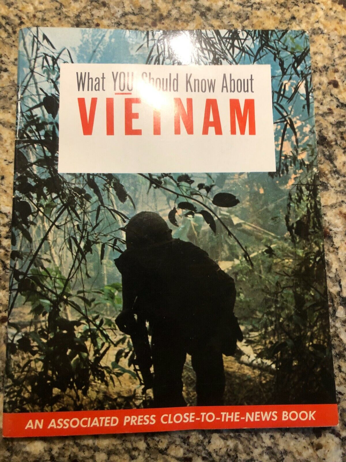 Rare What You Should Know About Vietnam-1967--Associated Press-Booklet Magazine 