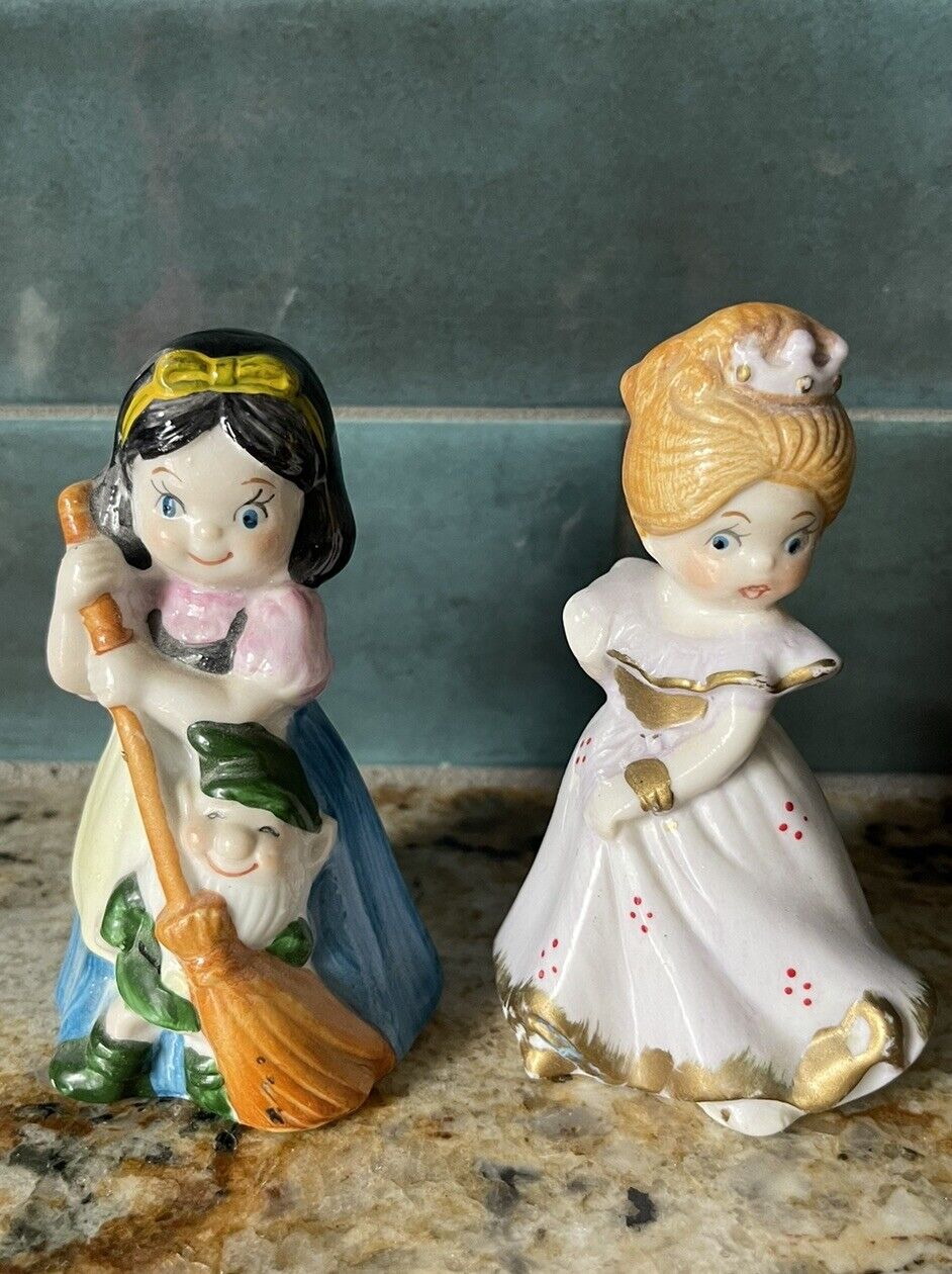 Vintage Cinderella Snow White Dwarf Ceramic Figurines Bell Jsny Taiwan Set Of 2