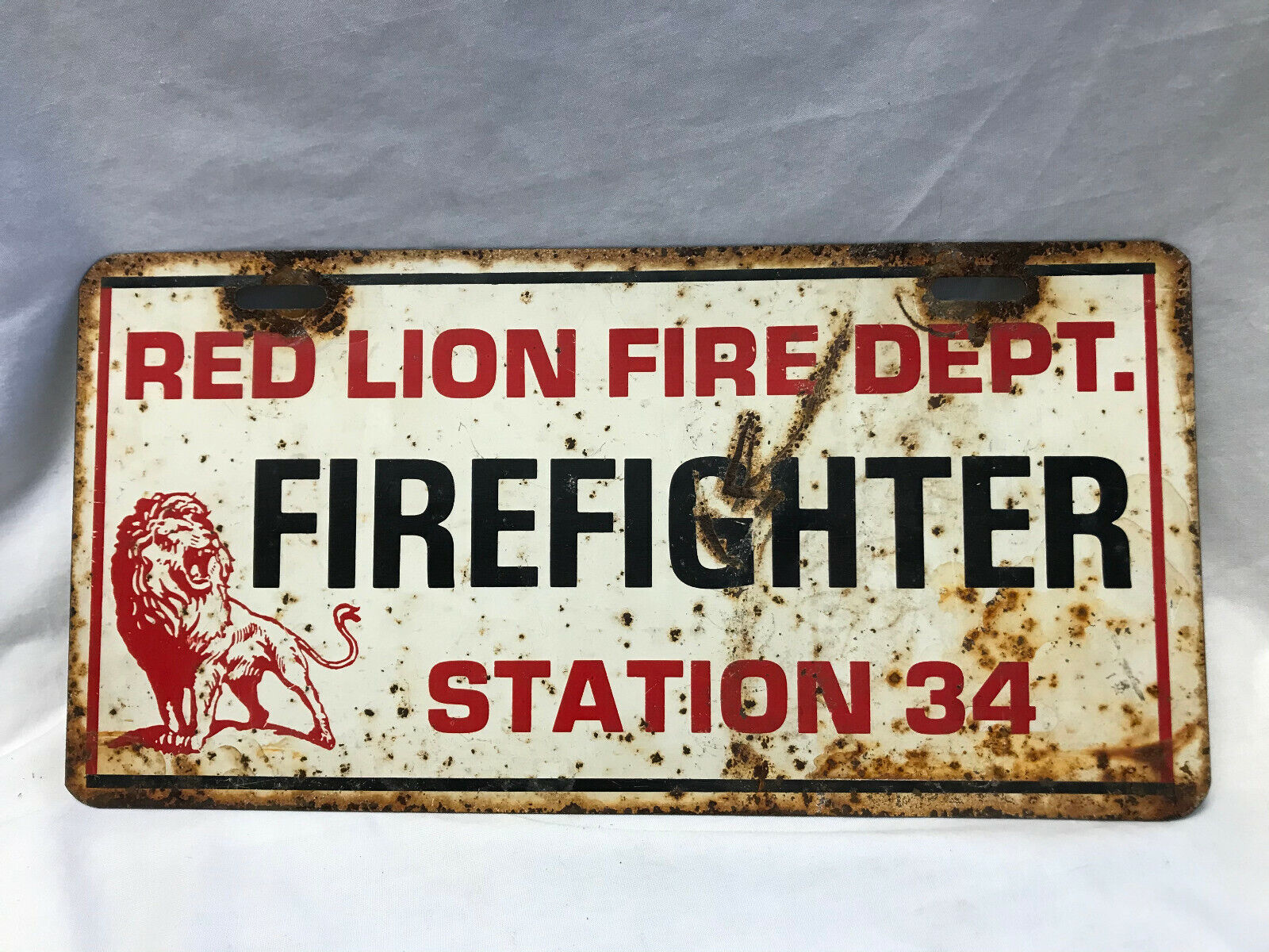 Vtg Red Lion Fire Dept Firefighter Station 34 Steel License Plate Memorabilia