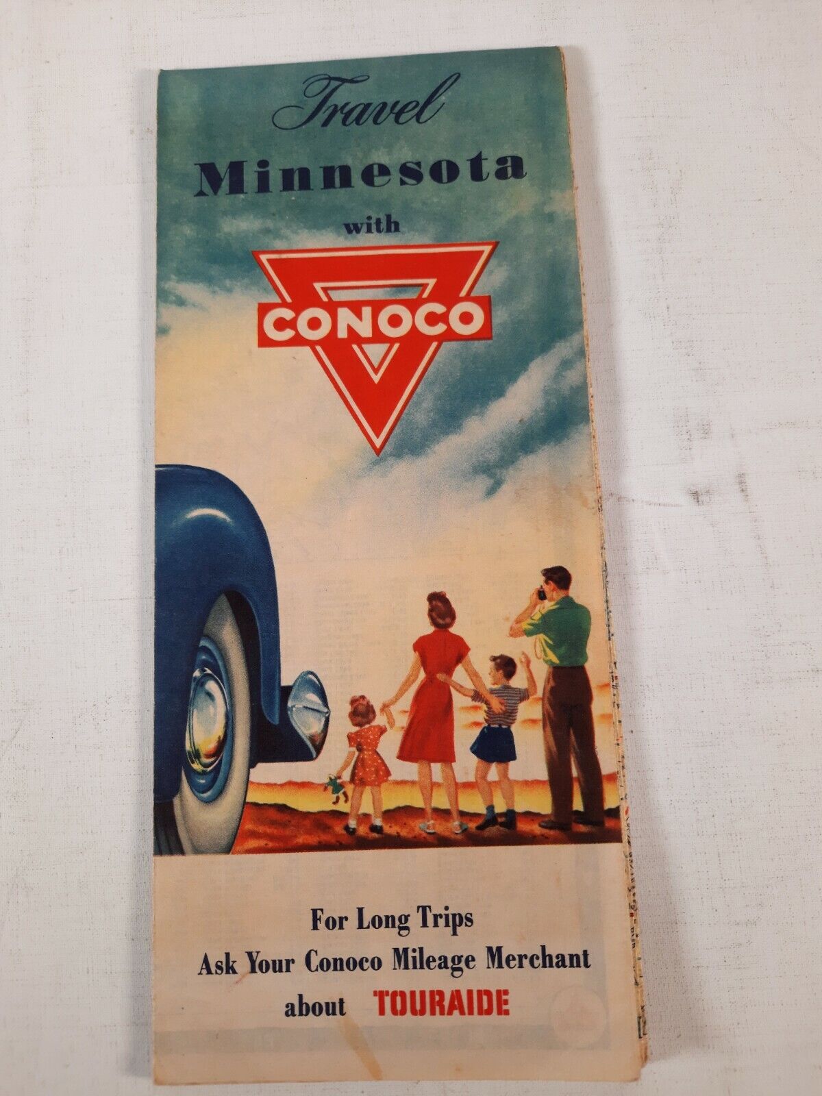 Vintage travel Minnesota with Conoco road map