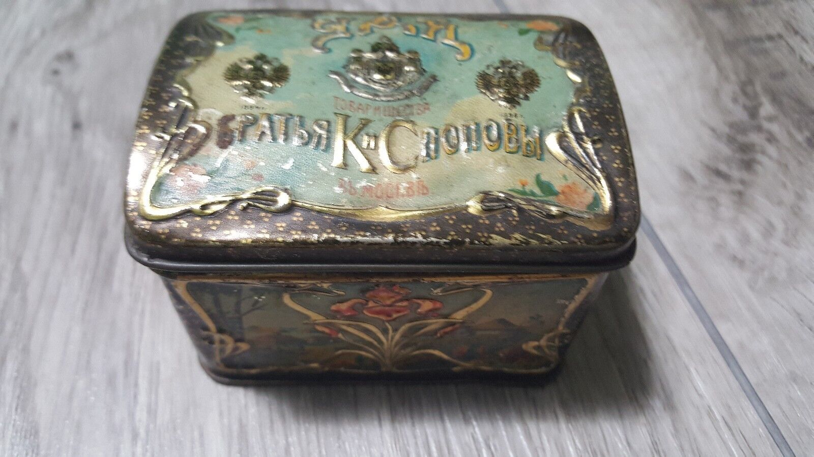 Antique ca. 1910 Russian Popov Brothers Tea Caddy Box hand painted TIN VINTAGE