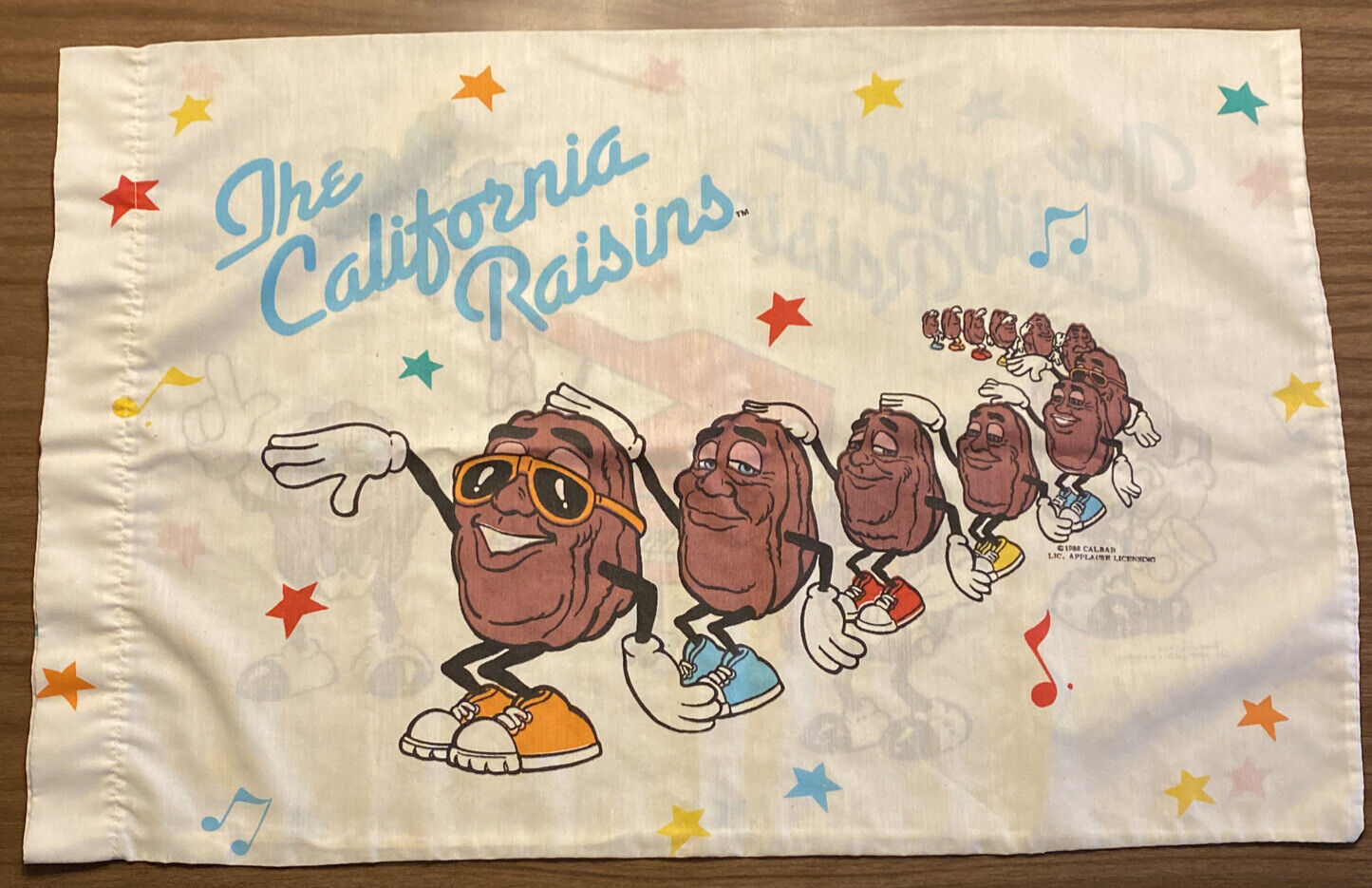  Vintage 1988 California Raisins Pillow Case