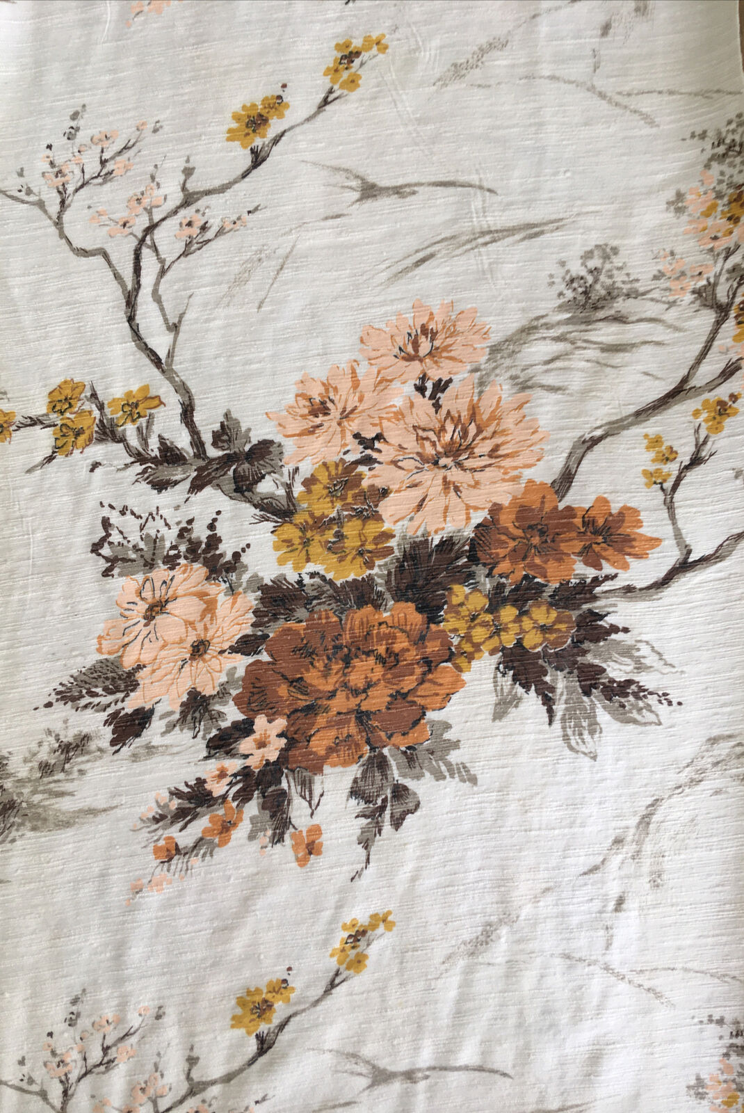 Vintage Burlington Klopman Fabric 18 yards Two-way Texturized Parchment Floral