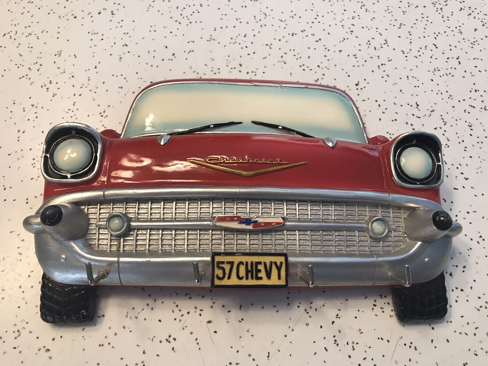 57 CHEVY Chevrolet Red Wall Mount Key Rack Hanger   Licensed by GM Resin  VG