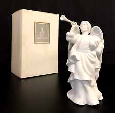 AVON NATIVITY ANGEL GABRIEL 1992 - Porcelain - Orig Box & Foam Inserts - MINTY picture