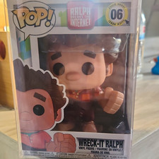 Funko Pop Vinyl Disney Ralph Breaks the Internet Wreck-It Ralph #06 Protector picture