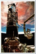 Postcard - STS-61 Hubble Rescue EVA view picture