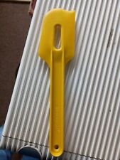 Vintage Tupperware Toys #13-35 Yellow Spatula picture