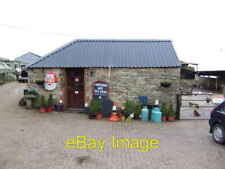Photo 6x4 Red Down Farm Shop Highworth Great free range eggs from the hen c2007 picture