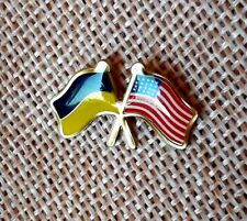 Ukrainian & USA flag Ukrainian Lapel Pin Metal Ukrainian American badge Gold 1