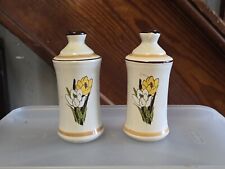 VINTAGE CALIFORNIA POTTERY USA CROCUS Salt and pepper shakers floral picture