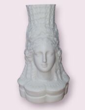 Vtg Porcelain Greek Goddess Of Love & Fertility 