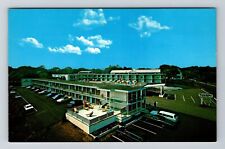 Hyannis MA-Massachusetts, Hyannis Holiday Motel, Vintage Postcard picture