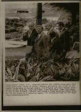 1976 Press Photo President Ford summit conference Chat - RRU54493 picture