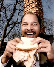 GLO6 1992 Original Color Globe Photo JOHN CONTEH & WORLD'S LARGEST BACON BUTTY picture