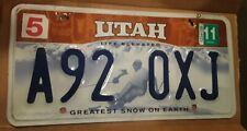 2011 UTAH LIFE ELEVATED GREATEST  SNOW ON EARTH STATE License Plate A92 0XJ UT  picture