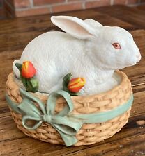 Schmid Bunny Rabbit w Tulips Music Box ~ 